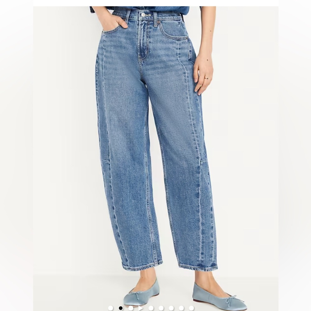 High-Waisted Barrel Ankle Jeans